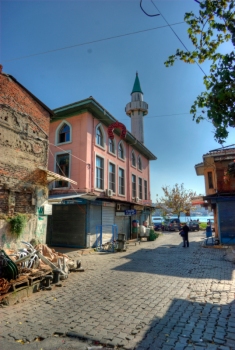 istanbul_makbul_ibrahim_pasa_camii_mosque_20110908-2